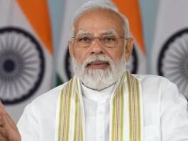 प्रधानमंत्री नरेंद्र मोदी