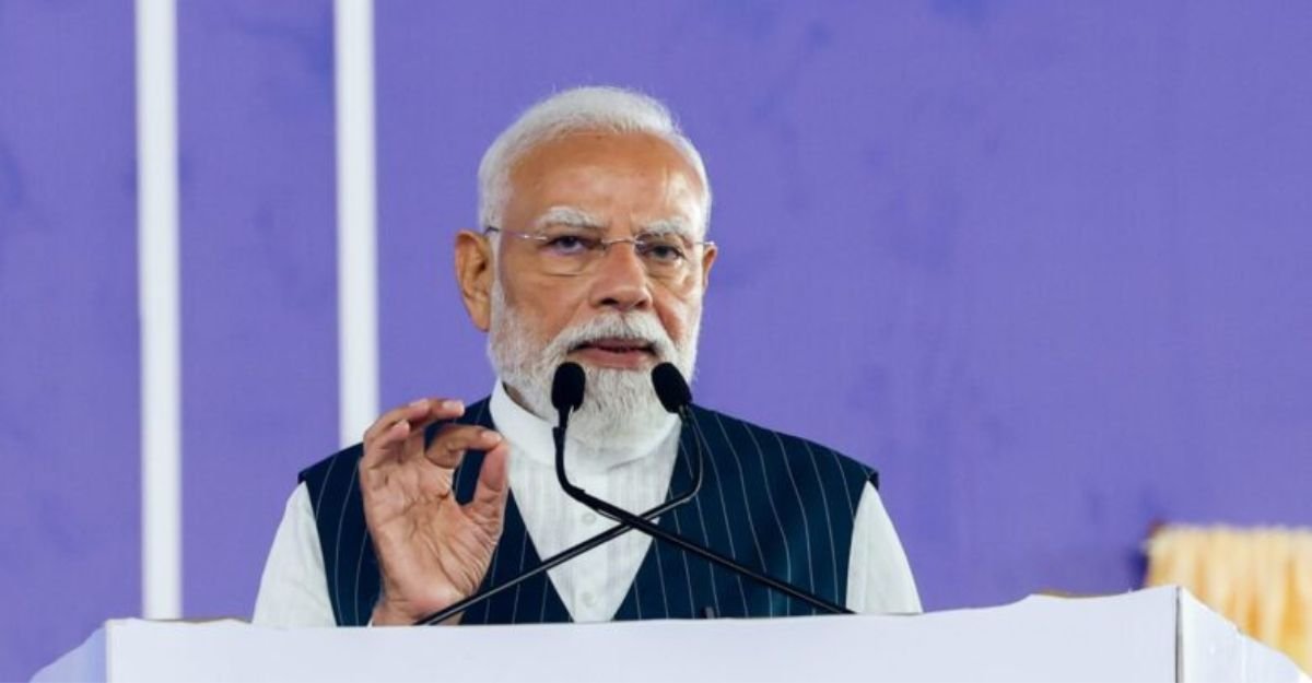 प्रधानमंत्री नरेंद्र मोदी प्रधानमंत्री नरेंद्र मोदी
