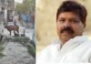 गाय पर कुत्तों से हमला कराने का आरोप, CCTV सामने आने के बाद सपा नेता कैश खान पर कार्रवाई सपा नेता कैश खान