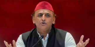 ‘लोकतंत्र में तानाशाही नहीं चलेगी’: झारखंड में छात्रों पर लाठीचार्ज के बाद गरमाई सियासत, सपा सांसद ने सरकार को दी बड़ी चेतावनी झारखंड