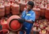 LPG Cylinder Price: आज गैस सिलेंडर के लिए देने होंगे इतने रुपये! कमर्शियल सिलेंडर हुआ महंगा, जानें पूरा रेट LPG Cylinder Price