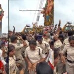 वर्दी में ड्यूटी कर रहे थे पुलिसवाले, तभी बप्पा के भजनों पर थिरकने लगे; वीडियो ने जीता लोगों का दिल Viral Video