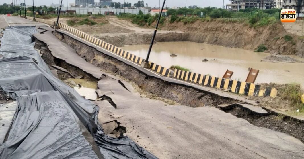 लखनऊ में इकाना स्टेडियम के पास सड़क धंसी तो LDA ने निकाला अनोखा जुगाड़! देखकर रह जाएंगे हैरान Lucknow News