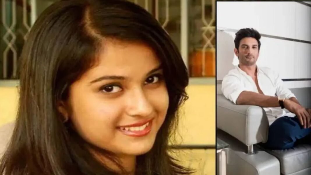 दिशा सालियान केस पर सवाल होते ही रिया चक्रवर्ती ने साधी चुप्पी, CBI की FIR से फिर गरमाया मामला दिशा सालियान