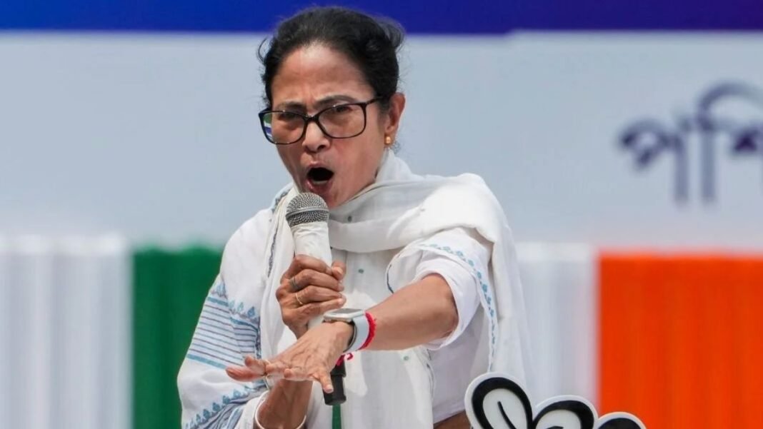 पार्टी टूटी, सिंबल बदला… 5 महीने में ममता बनर्जी की सियासी तस्वीर क्यों पलट गई? ममता बनर्जी