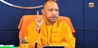 योगी सरकार ने बदली कई अफसरों की जिम्मेदारी, KGMU की कुलसचिव अर्चना गहरवार का बदला विभाग; 15 IAS के तबादले CM Yogi