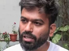 तिरंगा मार्च से पहले अभिजीत दीपके का बड़ा बयान, बोले- ‘दो नौजवान जिन्होंने…’, मोदी सरकार पर साधा निशाना अभिजीत दीपके