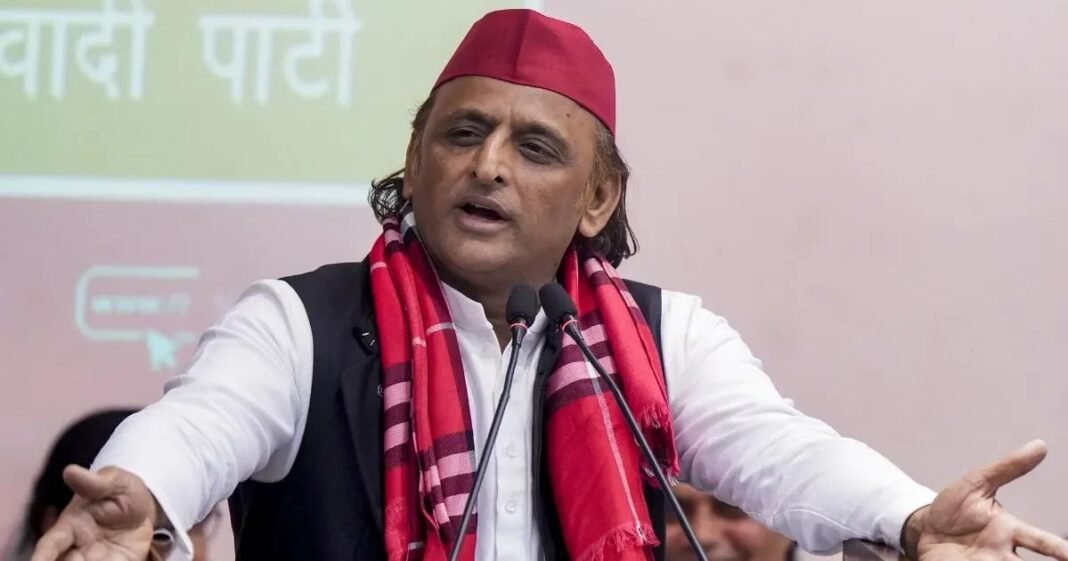 अखिलेश यादव