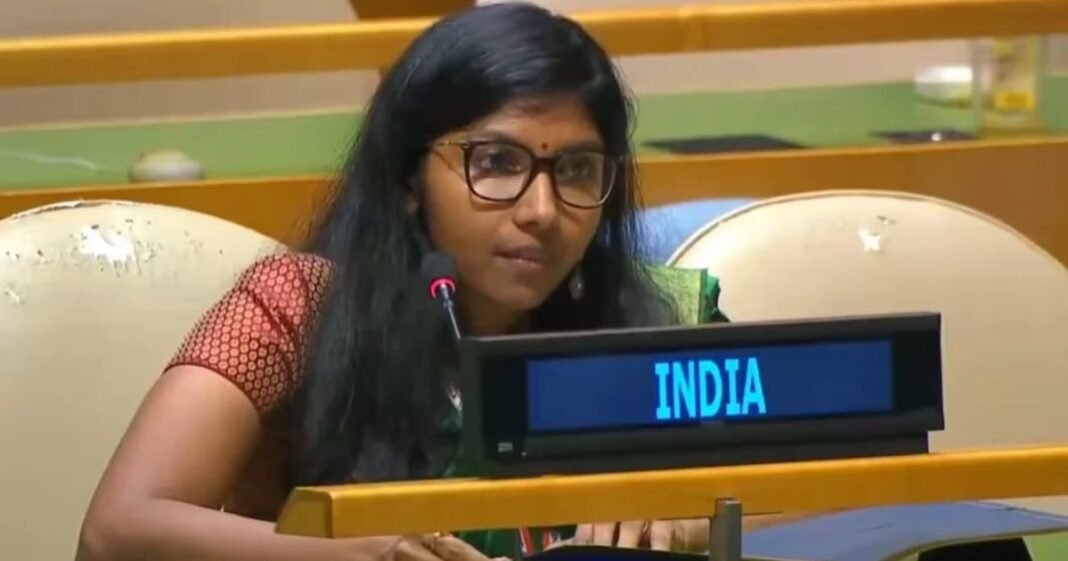 UN में भारत ने पाकिस्तान को जमकर लताड़ा, कहा- ‘अपने सैनिकों की लाश छोड़ने वाले हमें ज्ञान दे रहे…’ भाविका मंगलानंदन