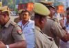 मेरठ MLC मतगणना में बवाल! निर्दलीय प्रत्याशी विक्रांत वशिष्ठ पुलिस से भिड़े, कैमरे में कैद हुई तीखी बहस प्रत्याशी विक्रांत वशिष्ठ